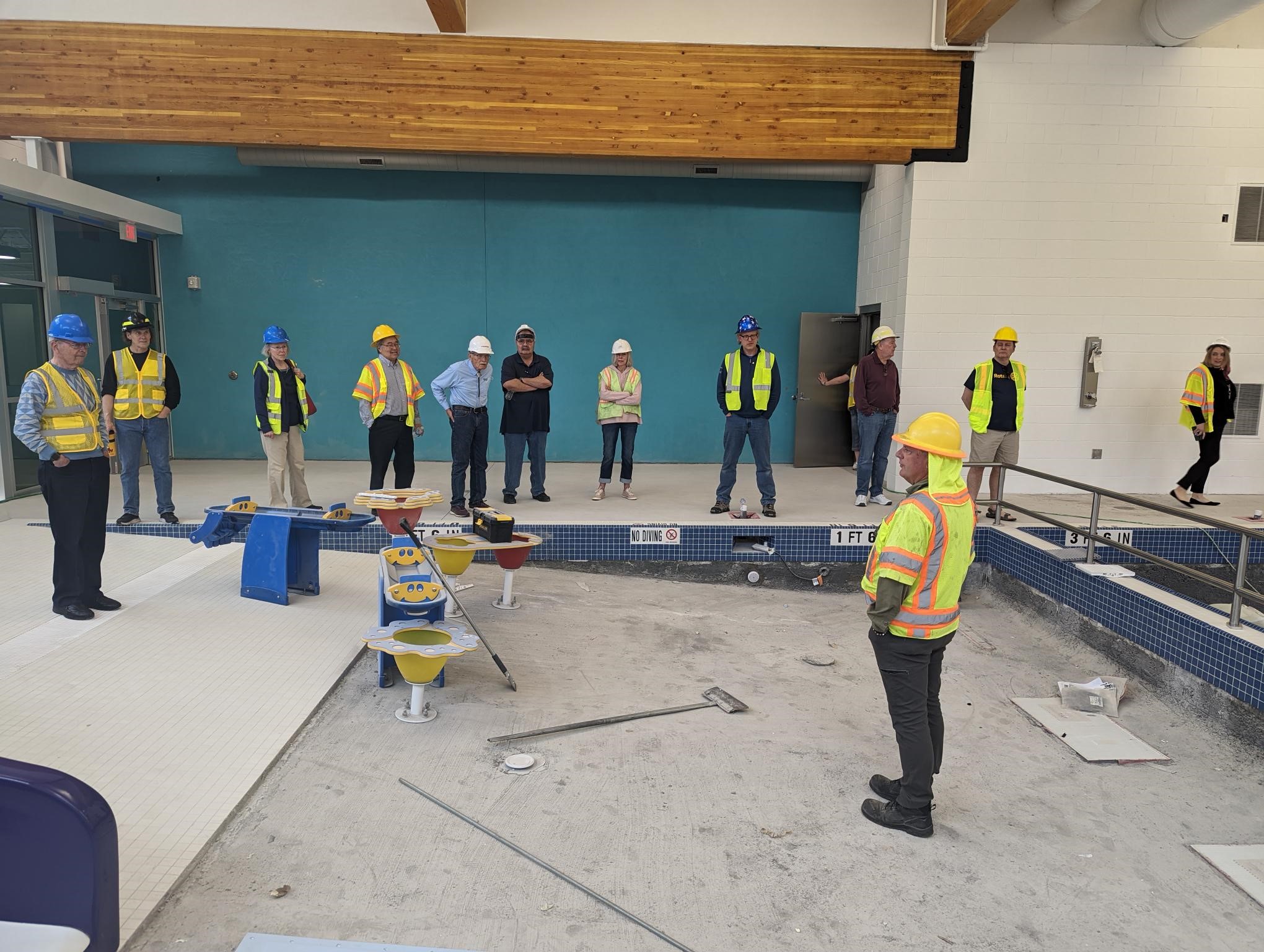 Rotarians Tour Leisure Lagoon At Aquatic Center Los Alamos Reporter