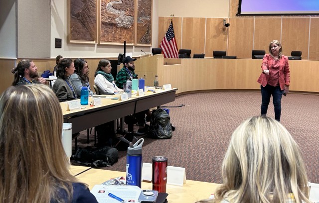 Leadership Los Alamos Holds Session On Community Organizations - Vimarsana News